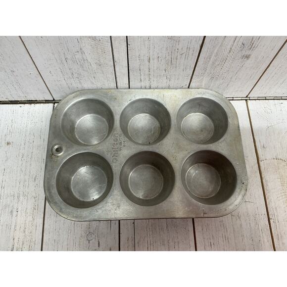 Chilton Ware 6 Hole Cupcake Pan Aluminum Muffin Tin 606-1 Vintage Made In USA - Picture 1 of 3